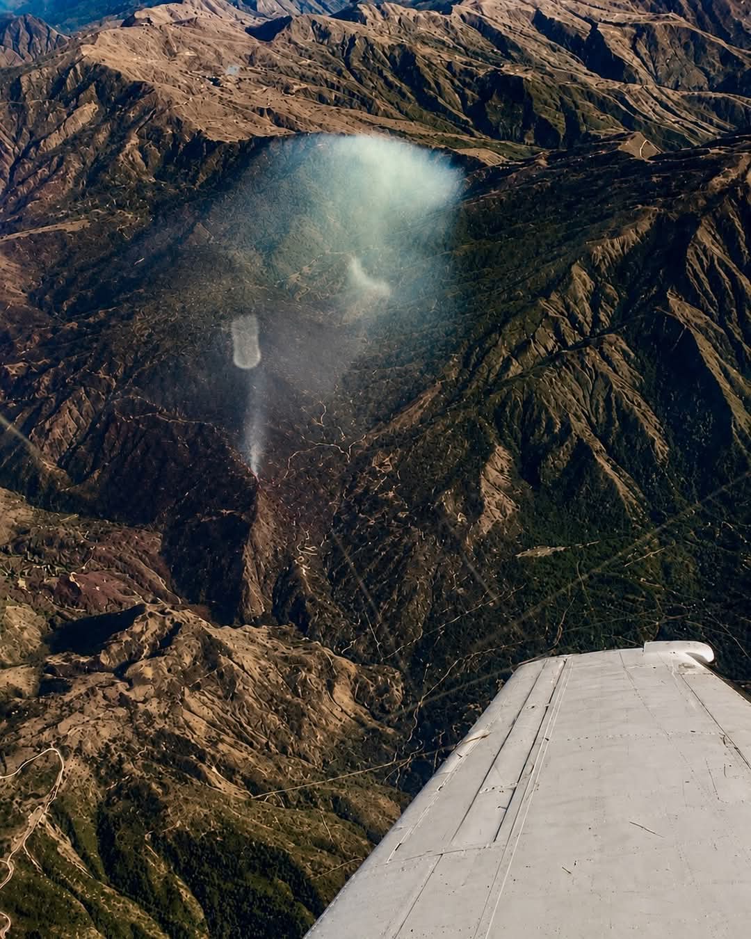Gobierno Nacional refuerza acciones para evitar que incendio en Tarija se salga de control