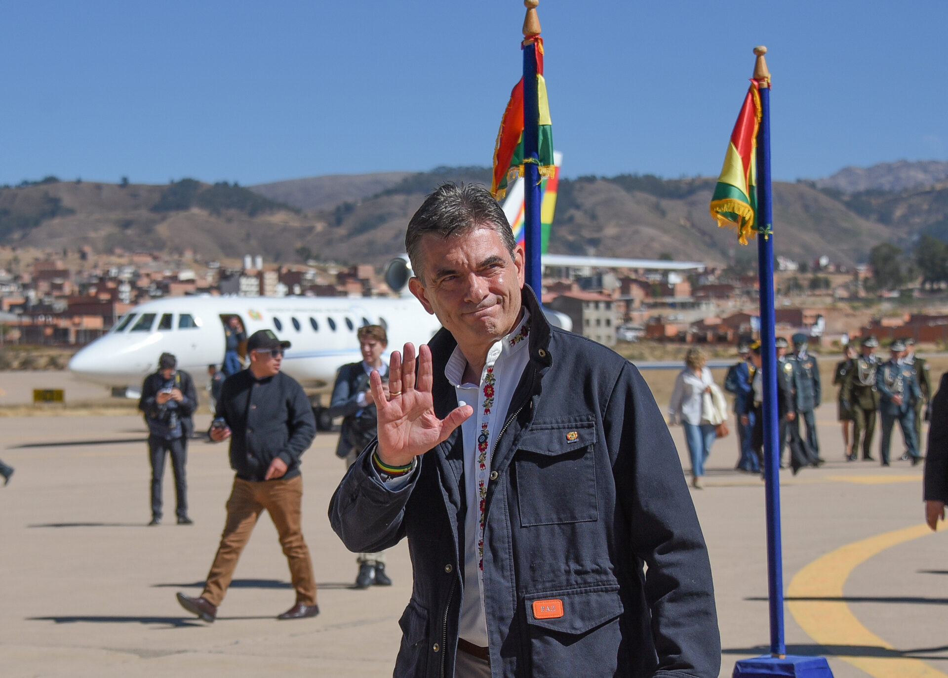 Rodrigo Paz inicia agenda en Chuquisaca con reunión junto a instituciones del departamento