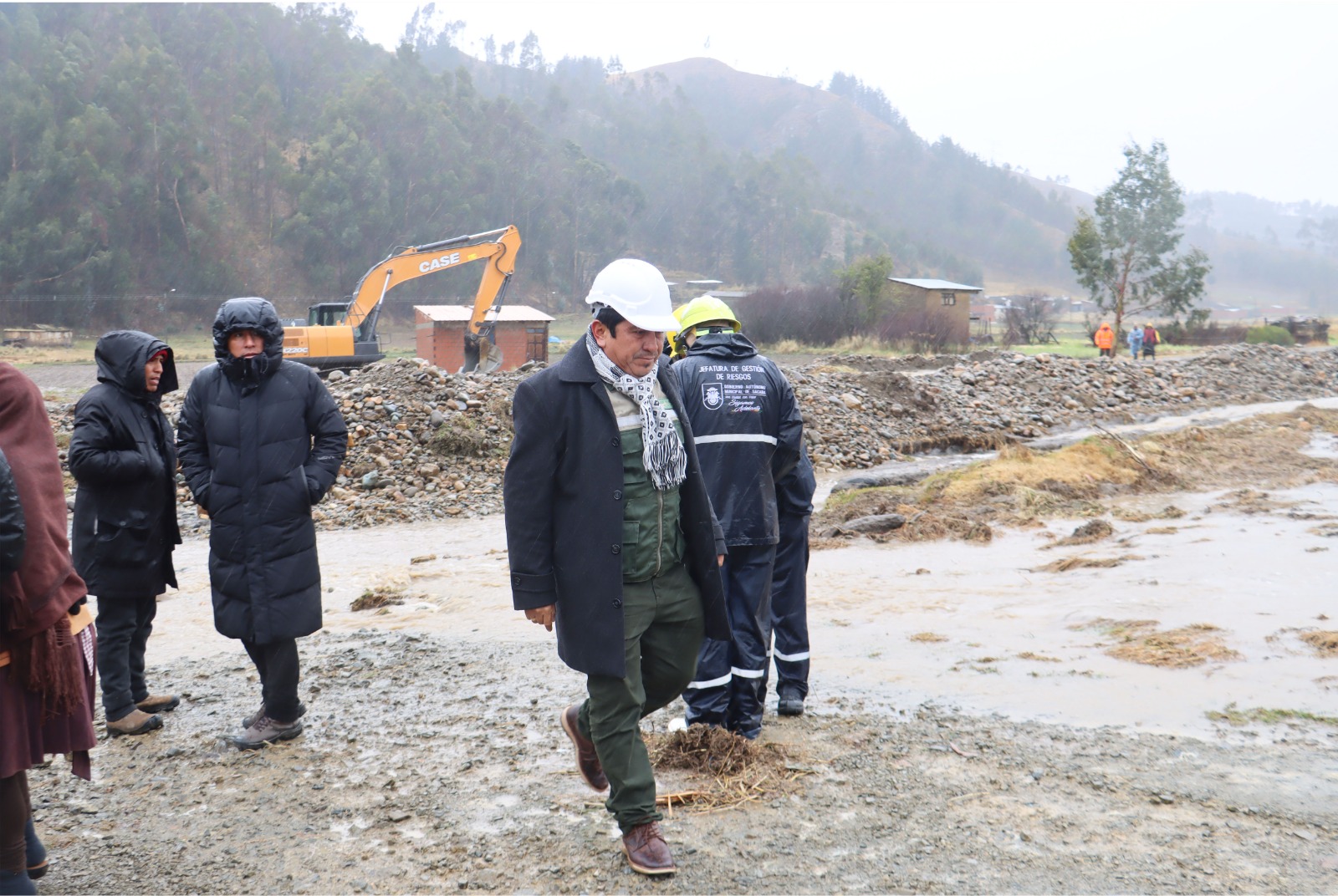 SACABA ATIENDE DE MANERA OPORTUNA A SECTORES DAMNIFICADOS POR EL DESBORDE DEL RÍO AGUIRRE