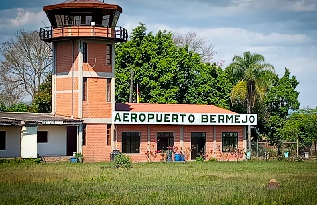 Inspeccionan los aeropuertos de Bermejo y Yacuiba como alternativa para el de Tarija cuando avancen las construcciones