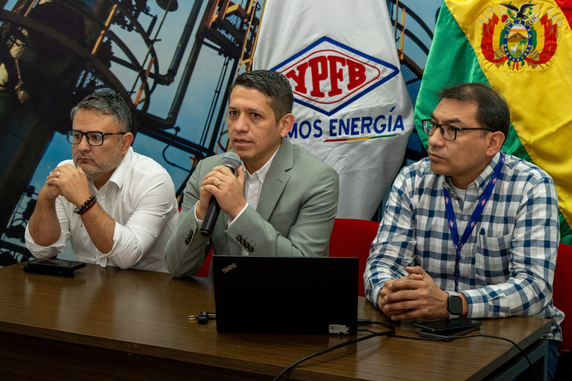 Primer informe sobre YPFB revela fallas de control y más de 70 casos sujetos a procesos penales