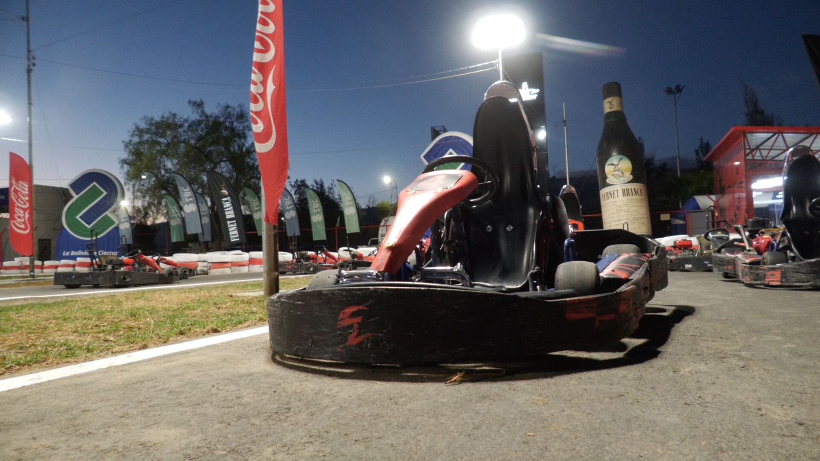 KARTING DE COCHABAMBA: UNA NUEVA PROPUESTA QUE FUSIONA DEPORTE Y GASTRONOMÍA