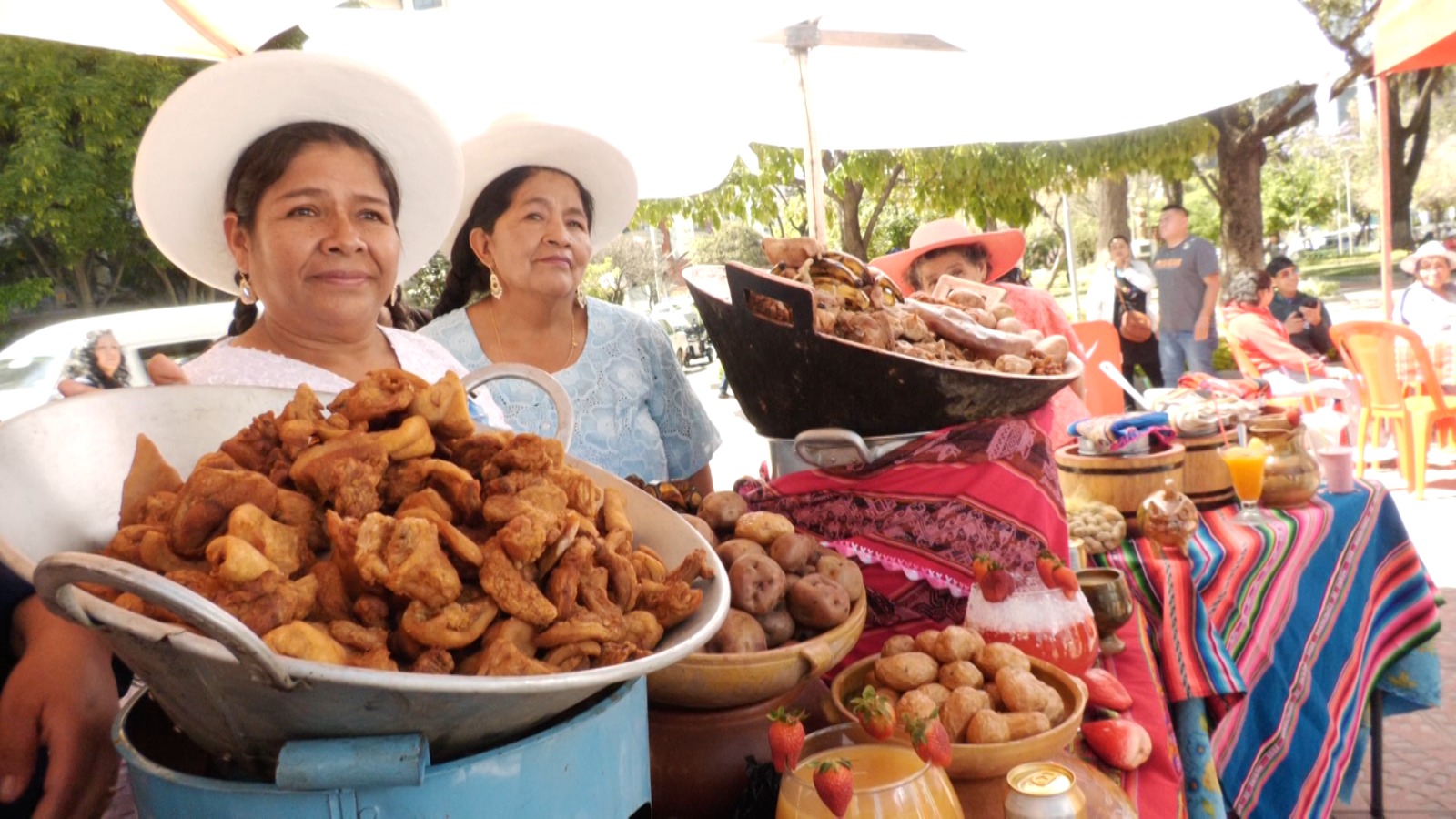 VENGAN A CELEBRAR LA LLAJTA EN LA FERIA DE LA CHICHA Y EL CHICHARRON