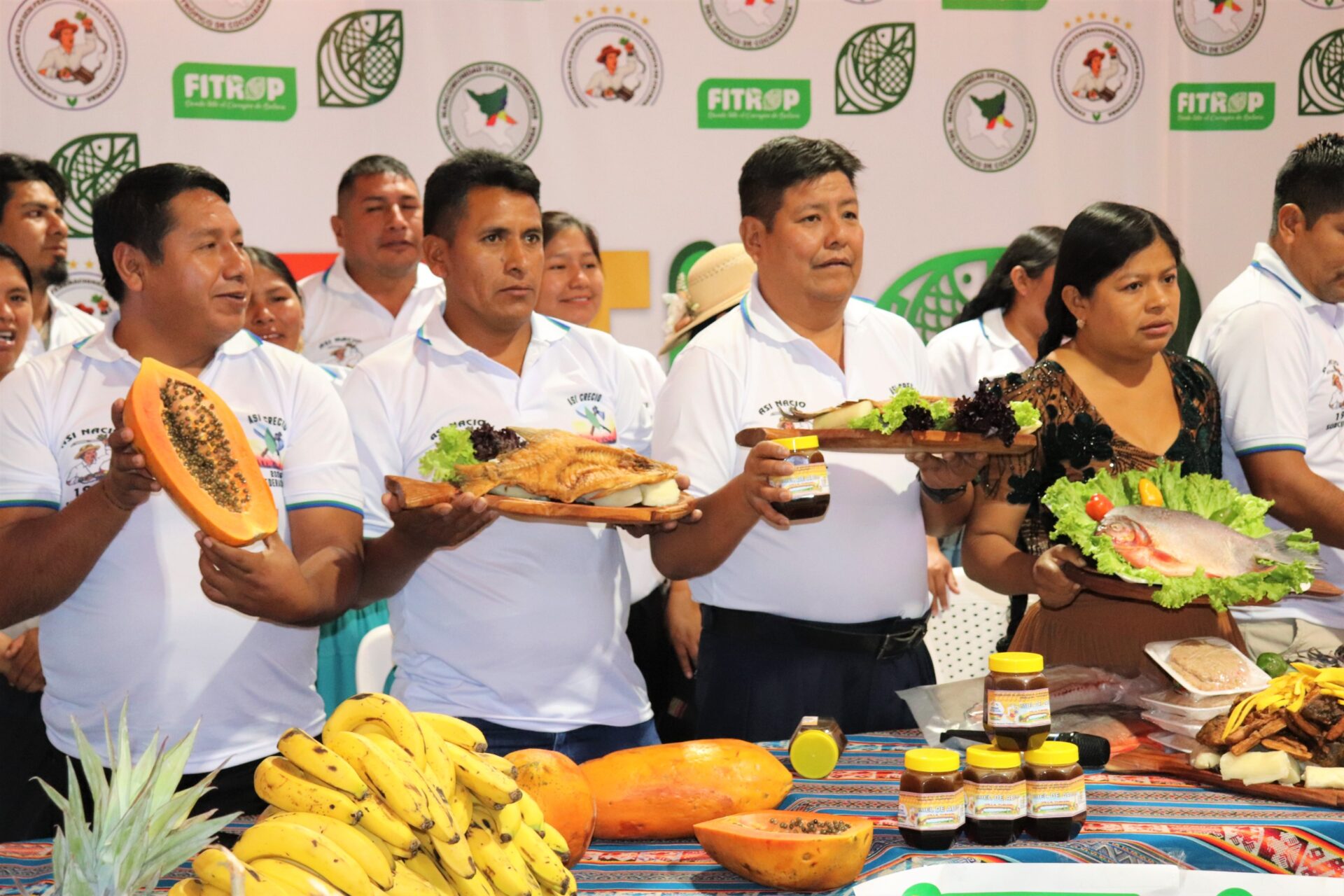 FITROP REUNE EN ENTRE RÍOS A PRODUCTORES FRUTÍCOLAS DE CINCO MUNICIPIOS DEL TRÓPICO DE COCHABAMBA