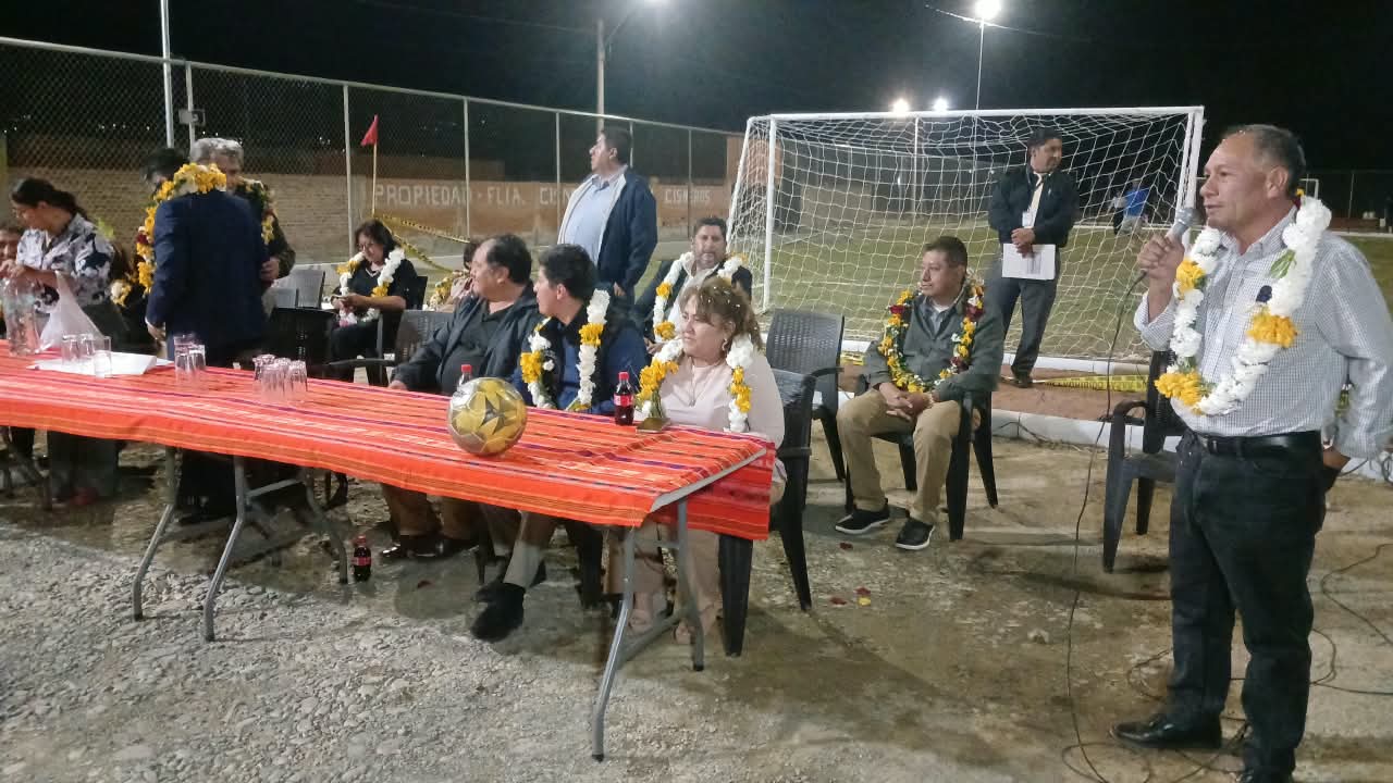 ANTE AUSENCIA DE UNIDAD DE DEPORTES DE QUILLACOLLO, VECINOS LOGRAN COMPLEJO DEPORTIVO