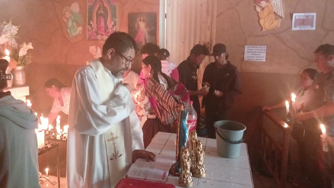 VIRGEN DE GUADALUPE ES VENERADA EN MOLLE MOLLE DEL MUNICIPIO DE SANTIVAÑEZ