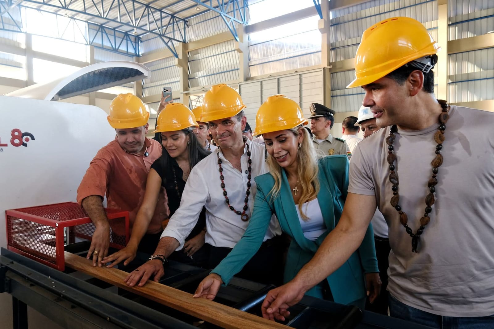 Rodrigo Paz prioriza Pando con más de Bs 5.600 millones en proyectos e inaugura centro productivo de madera