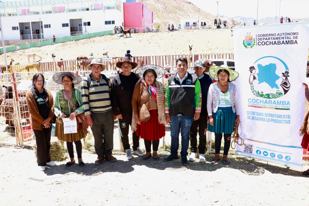 COCHABAMBA PARTICIPA EN LA XVI EXPOFERIA NACIONAL DE CAMÉLIDOS EN EL DEPARTAMENTO DE POTOSÍ