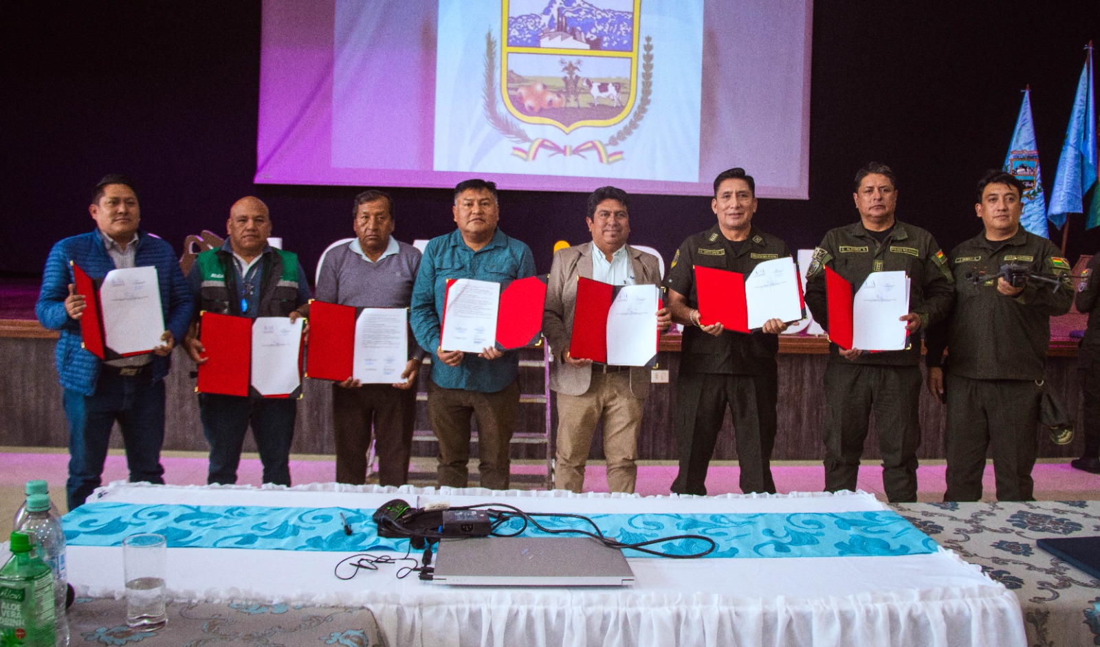 FELIZ POR LA FIRMA DEL CONVENIO PARA TRABAJAR CON DRONES, SIGNIFICA PATRULLAJE NO TRIPULADO