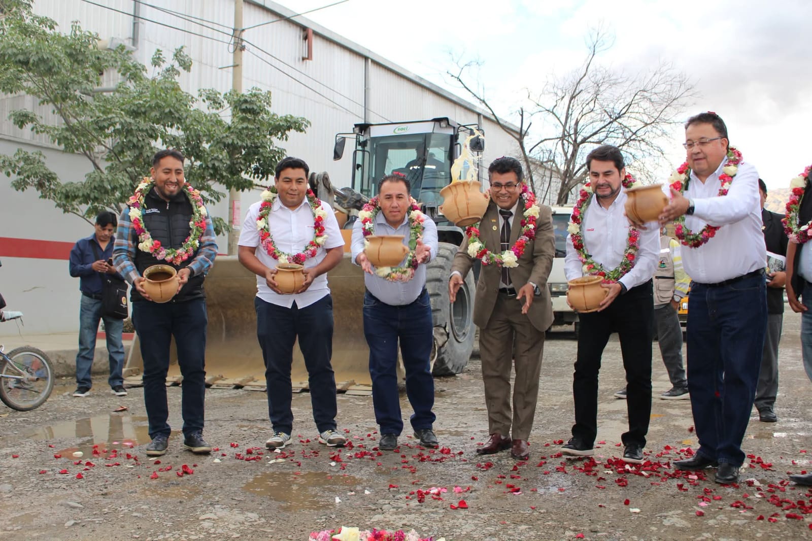 Embol y la Alcaldía de Quillacollo firman una alianza para impulsar una obra vial de más de Bs 5,8 millones