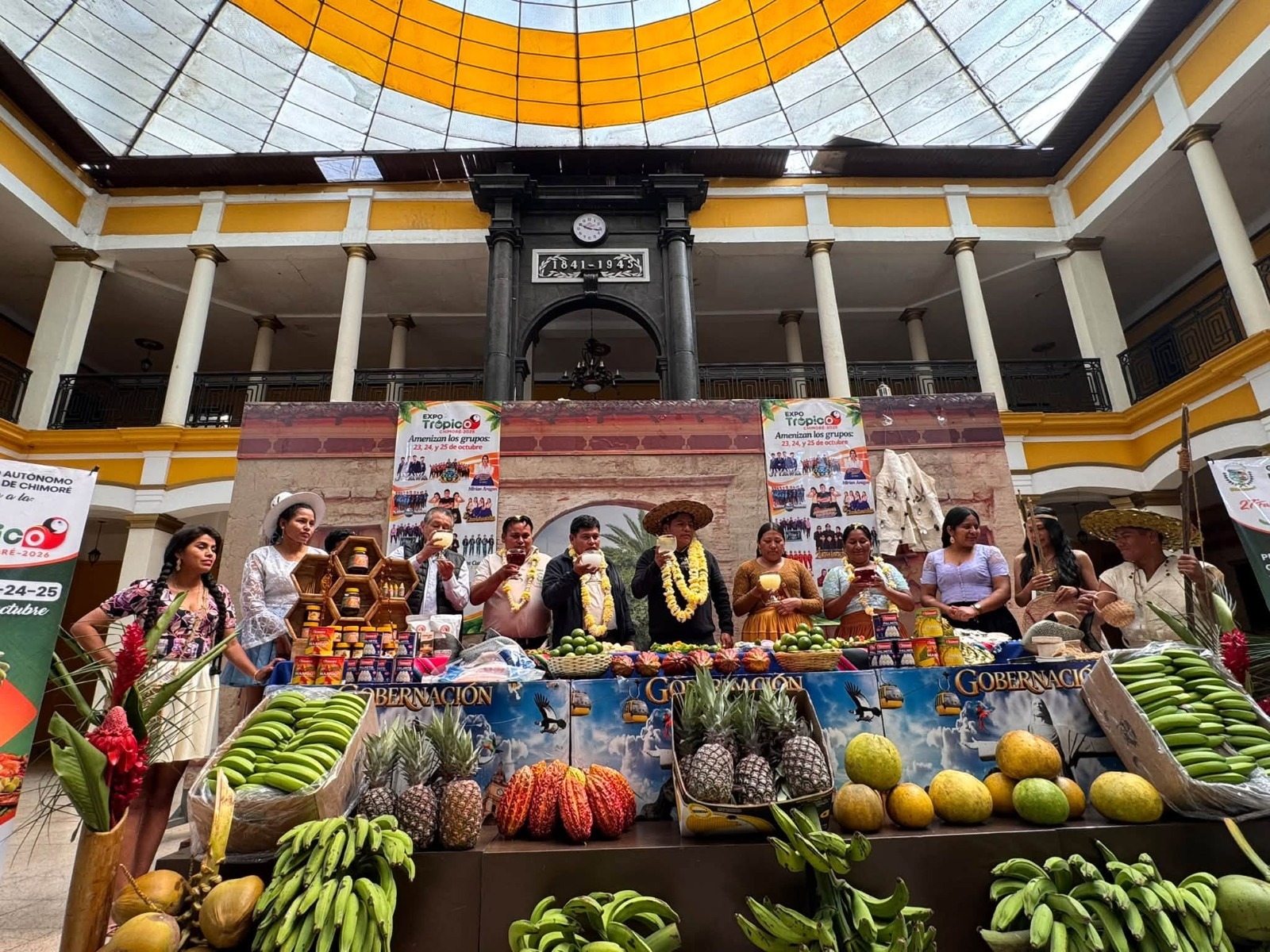 LEONARDO LOZA REALIZA EL LANZAMIENTO DE LA 27.ª VERSIÓN DE LA EXPO TRÓPICO CHIMORÉ 2026