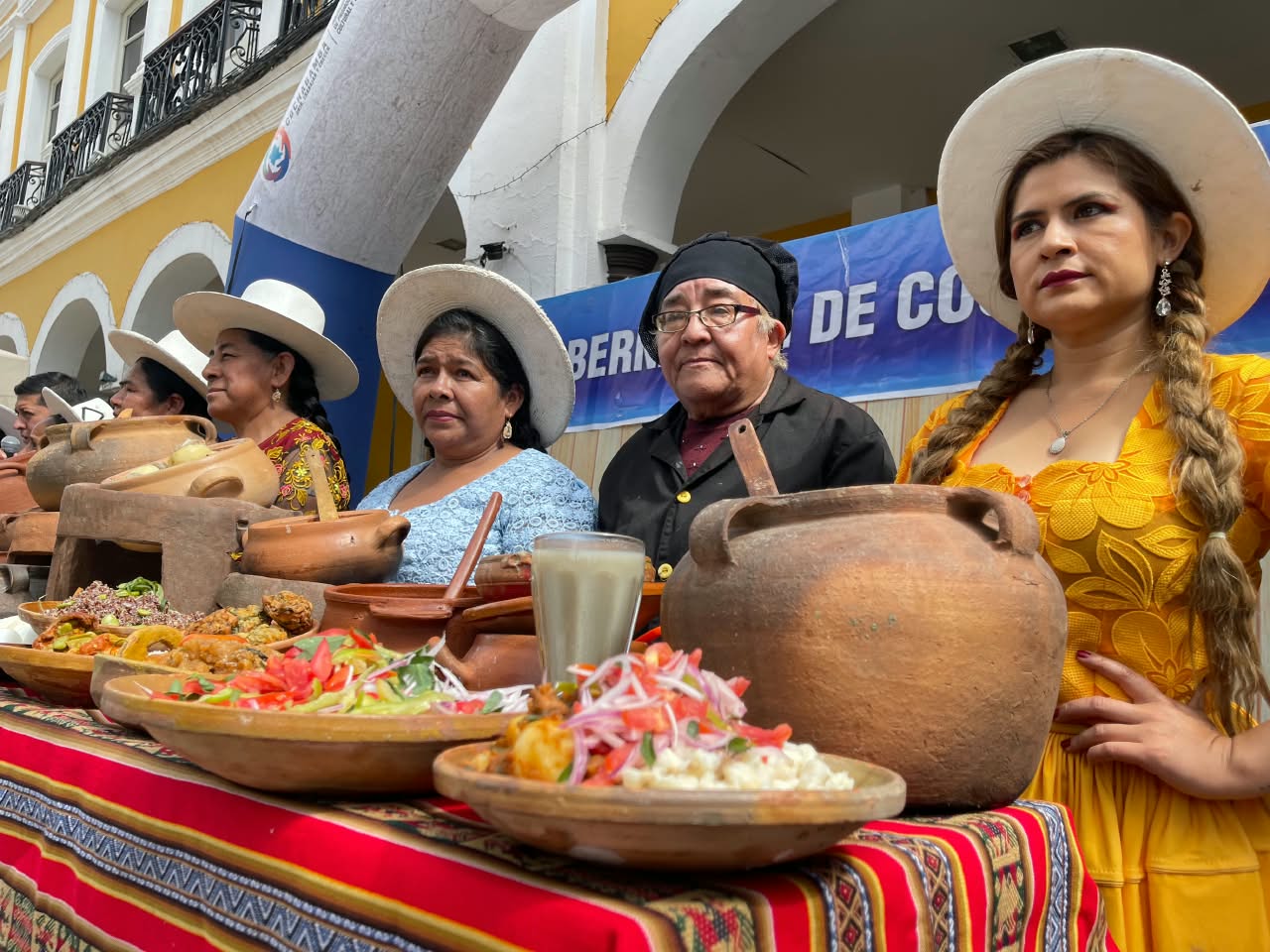 LA GOBERNACIÓN TE INVITA A LA FERIA DE LAS COMIDAS ANCESTRALES ESTE DOMINGO EN TIQUIPAYA